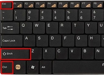 win11更新后任務(wù)欄沒(méi)有了解決方法