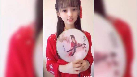抖音紅衣服古裝女生是誰？紅衣服古裝女生個人資料分享